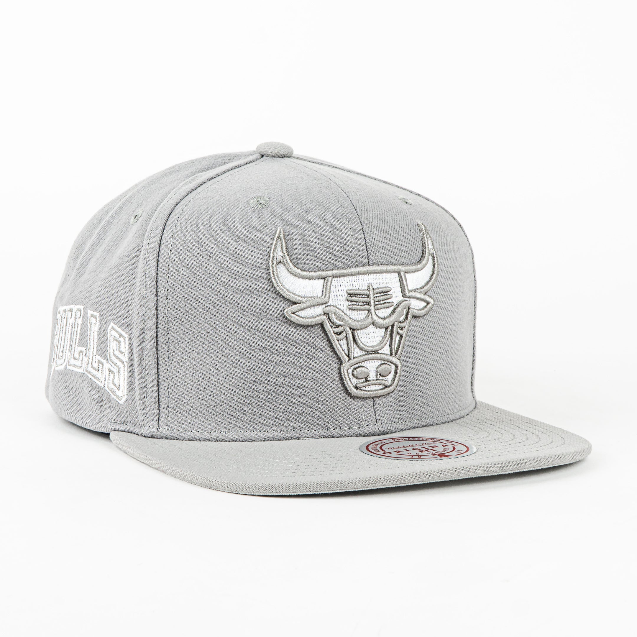 GORRA MITCHELL & NESS BULLS EVERGREEN GREY