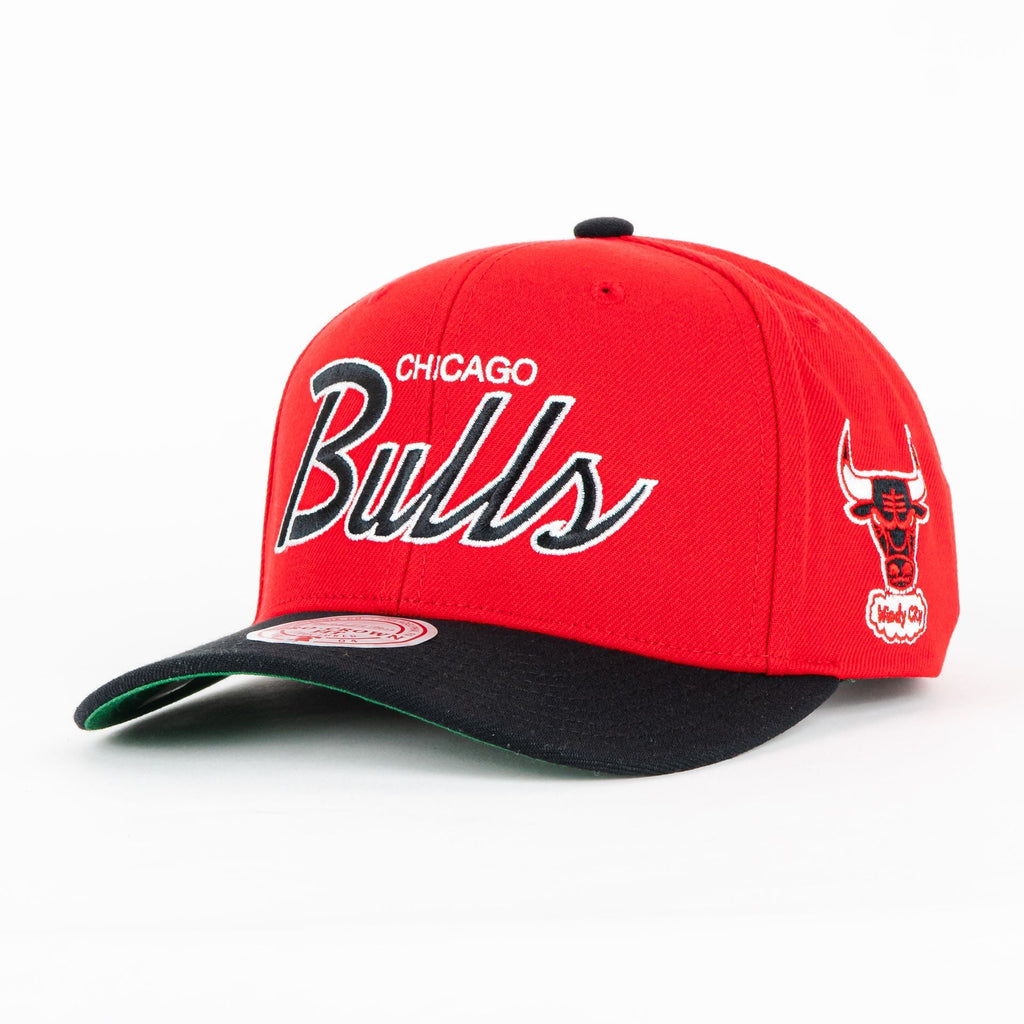 Gorra Mitchell&Ness BULLS TEAM SCRIPT RED/BLK | Snapback Visera Semicurva
