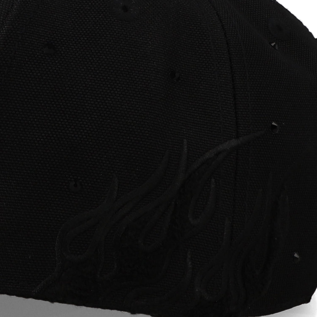 Gorra All In Token Pin On Fire Edition Negro Unitalla