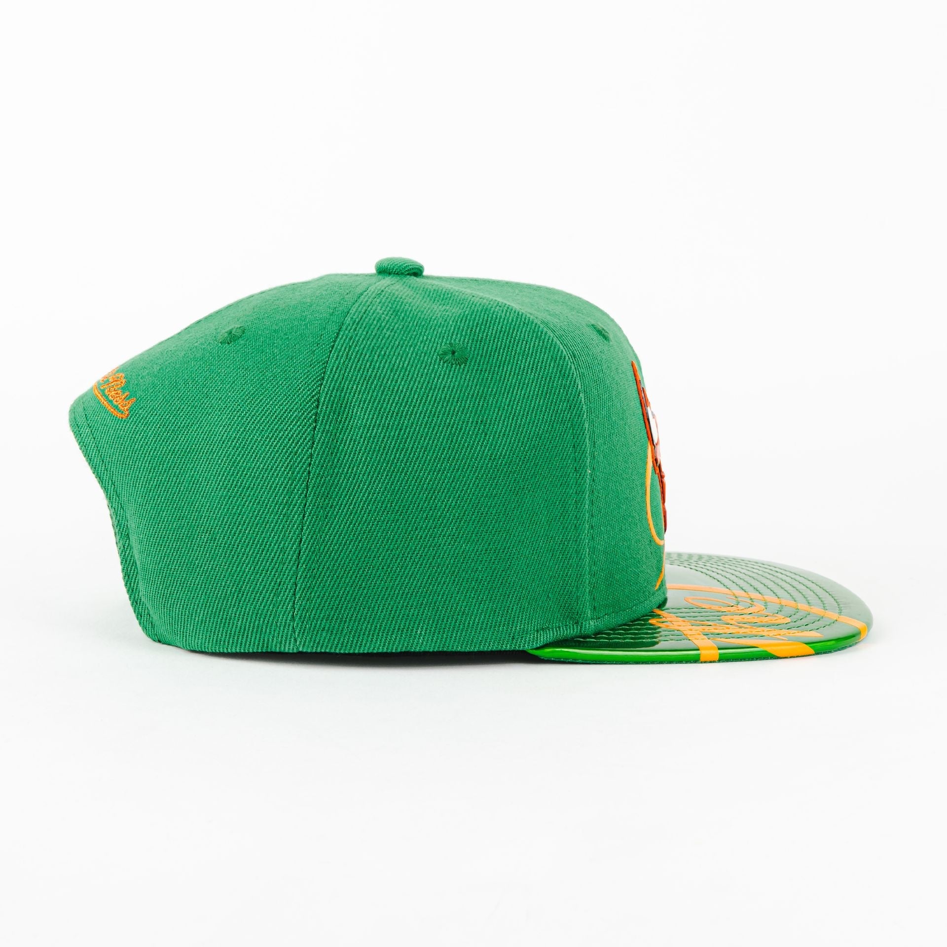 GORRA MITCHELL & NESS BULLS FINALS WRAP GREEN