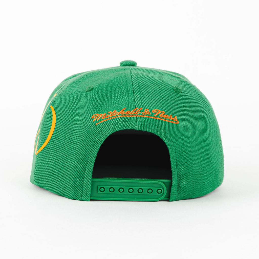 GORRA MITCHELL & NESS BULLS FINALS WRAP GREEN
