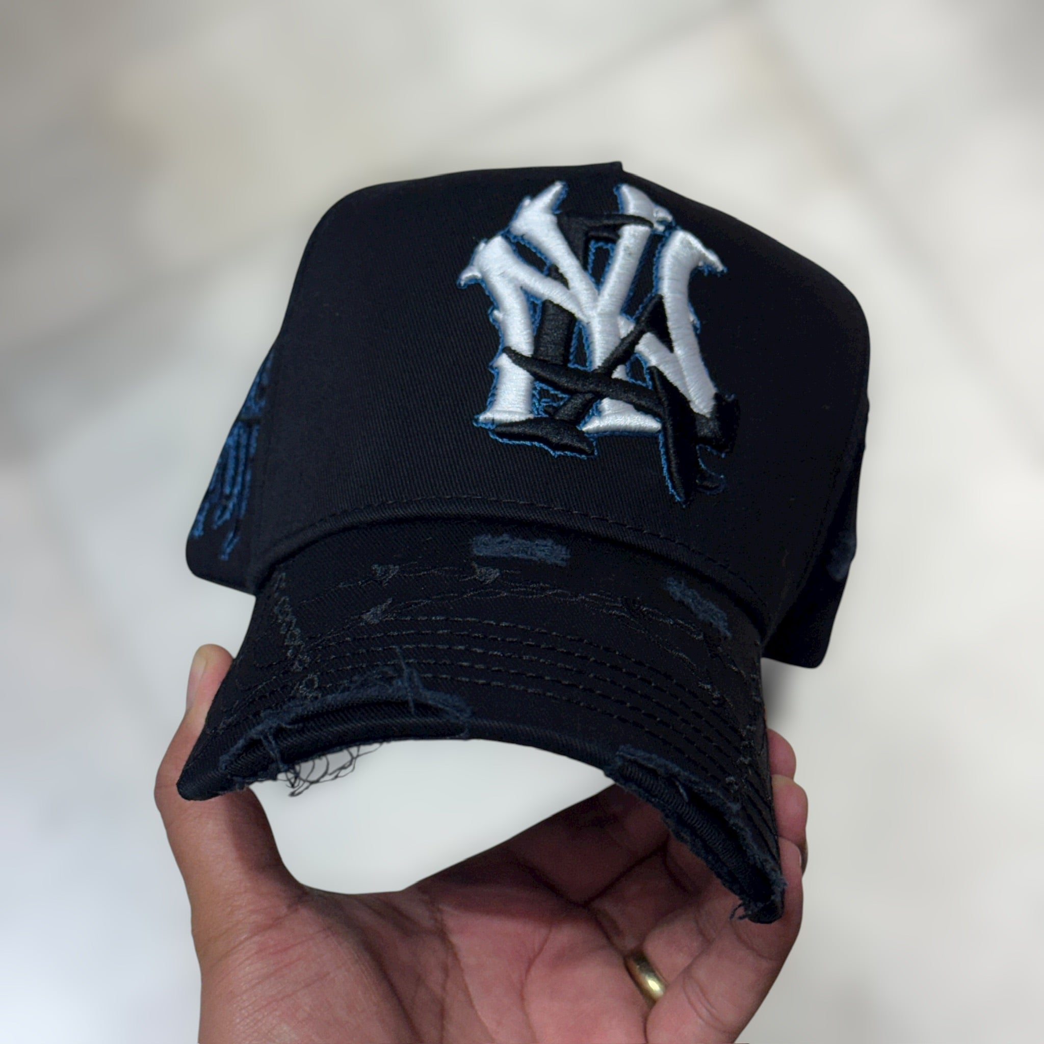 BELICA FINO HATS NY X LA BLACK